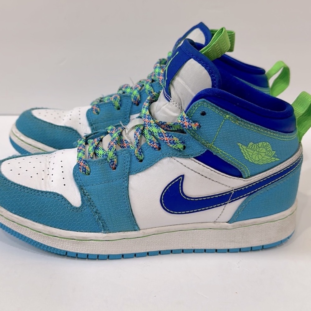 Jordan 1 Mids 4.5Y